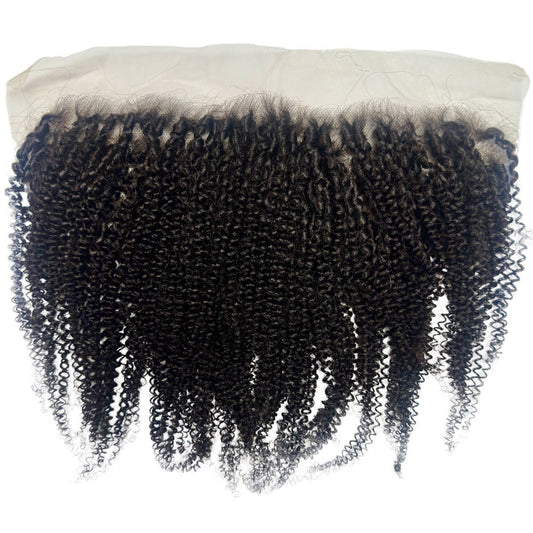 Close-up of an Afro Kinky Lace Frontal 13x6 HD Lace by LUSSOBYSB, showcasing tight curls and soft movement, perfect for a natural look.